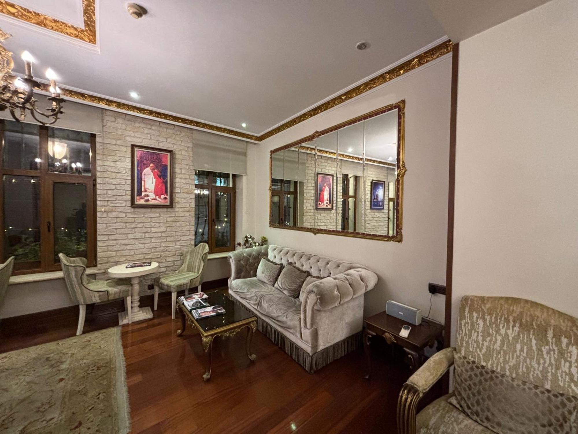 Otel Nil Center *